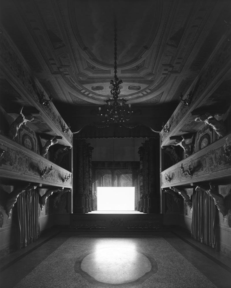 Hiroshi Sugimoto - Villa Mazzacorrati Ie Notti Bianche, Bologna, 2015