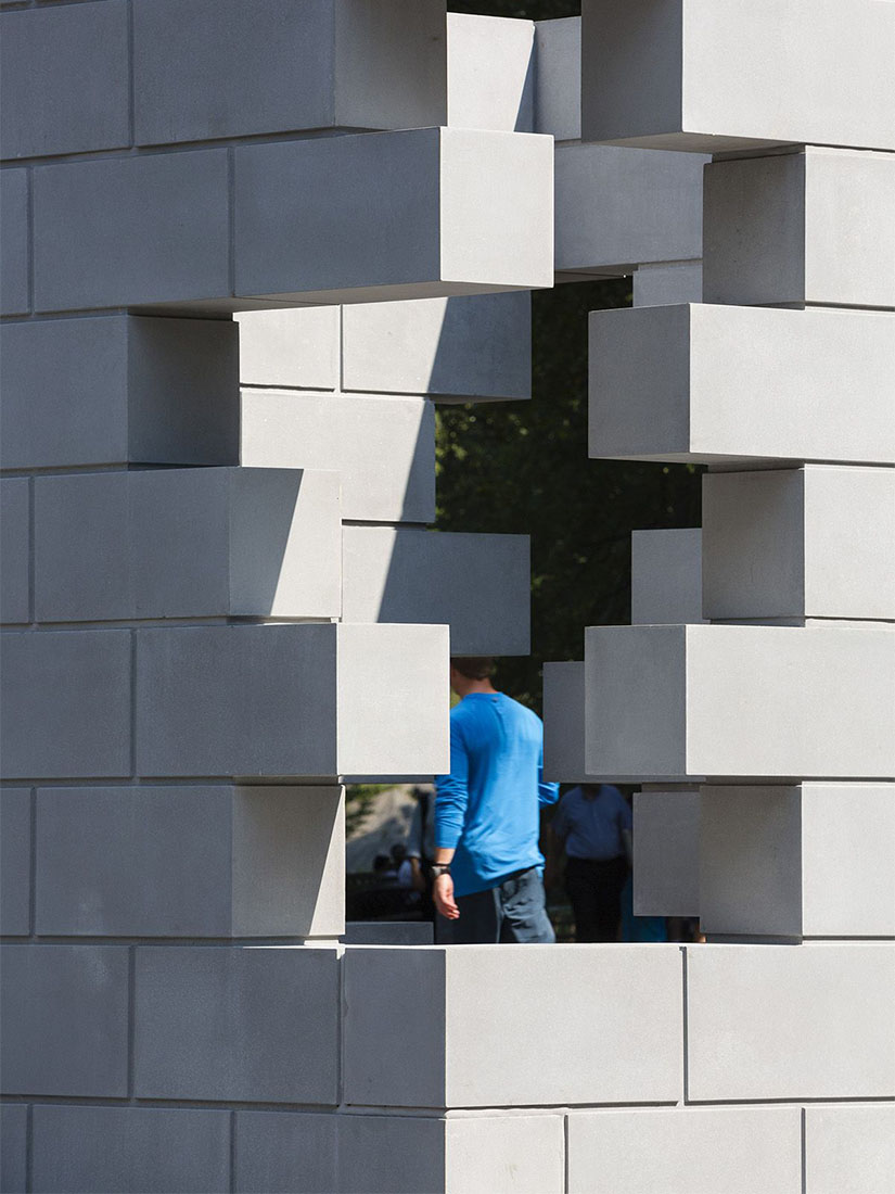 Iran-do-Espírito-Santo-–-Playground-concrete-4115-x-4115-x-4115-cm-162-x-162-x-162-in-Doris-C.-Freedman-Plaza-New-York-2013-2014-5