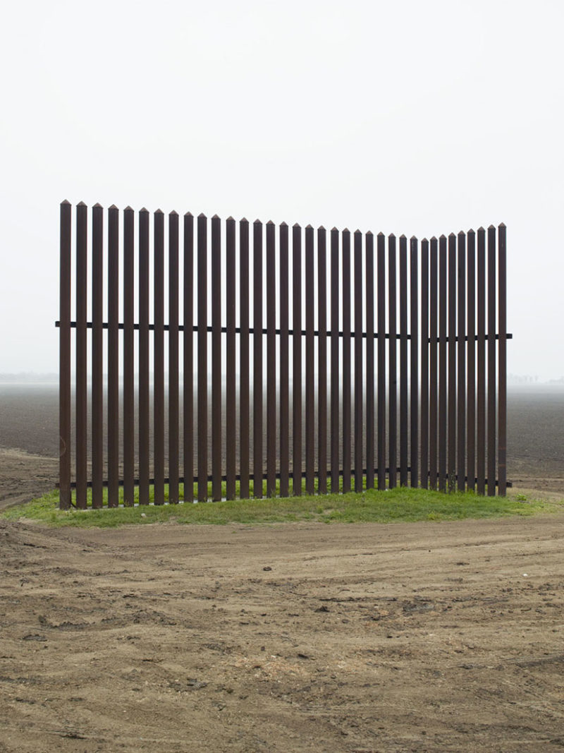 Richard Misrach - The border wall as you've never seen (and heard) it -