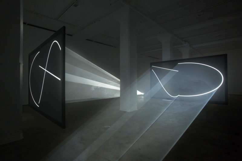 Anthony McCall - Face to Face, 2013, installation view, Sean Kelly Gallery, New York, 2013