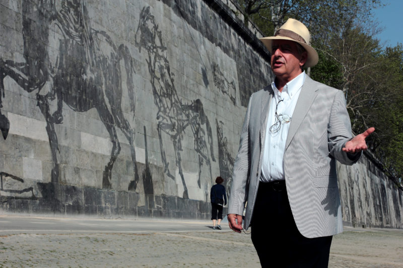 Portrait of William Kentridge in front of Triumphs and Laments, 2016, Rome, Italy, 500 x 10 meters