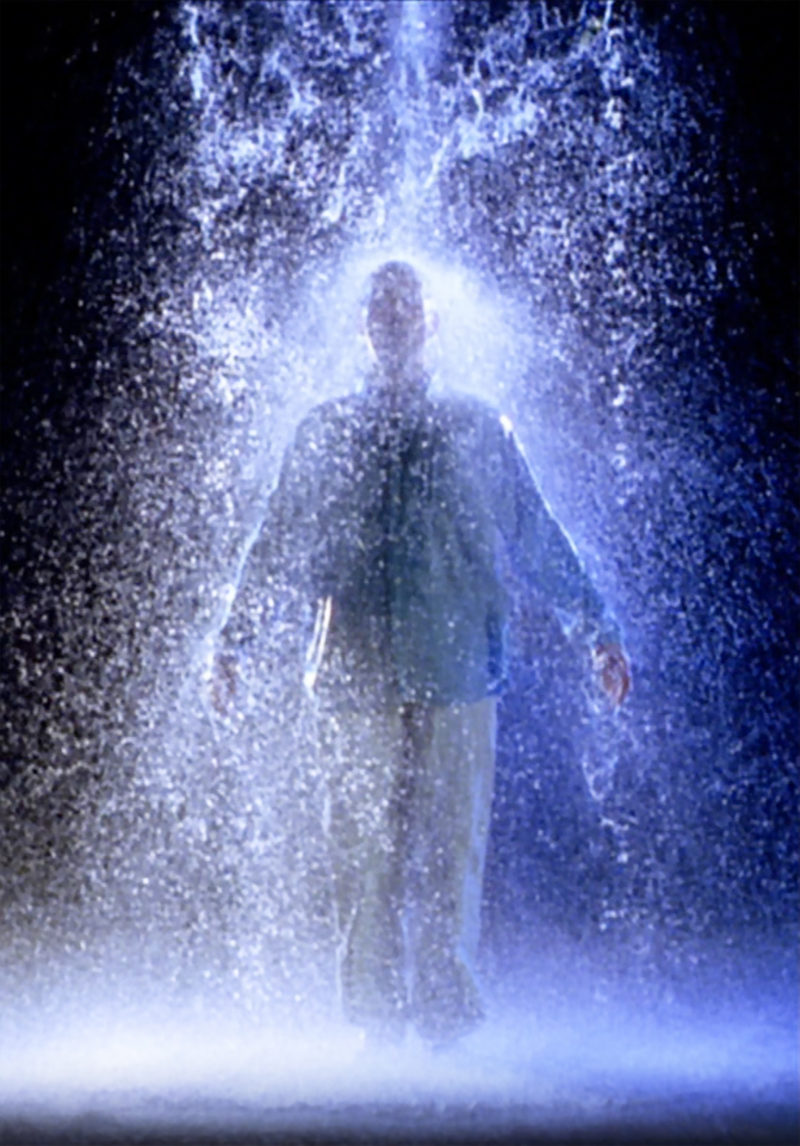 Bill Viola - The Crossing, 1996, two-channel color video installation, four channels of sound, 10 min 57 sec, performer Phil Esposito, arabeschi.it
