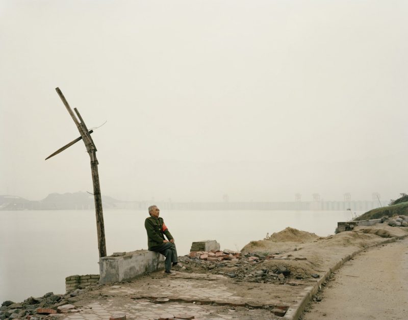 Nadav Kander – Three Gorges Dam V, Yichang, Hubei Province, 2007