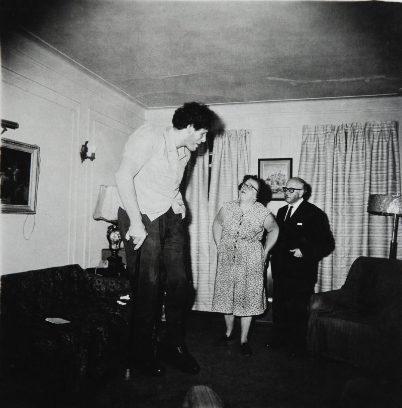 Diane Arbus - A Jewish Giant at Home with His Parents, in the Bronx, N.Y., 1970