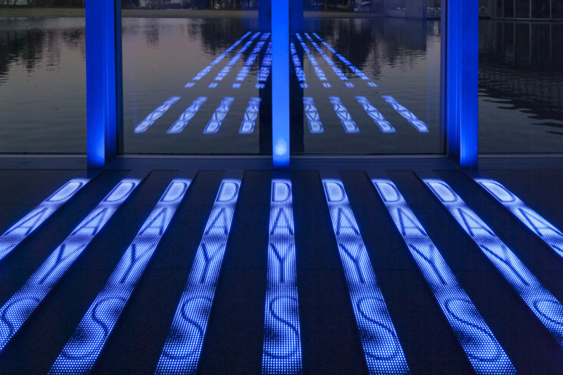 Jenny Holzer - Kind of Blue, 2012, 9 LED signs with blue diodes, 215,9 x 304,8 x 1463,04 (85 x 120 x 576 in.), Modern Art Museum of Fort Worth, Texas, USA 5