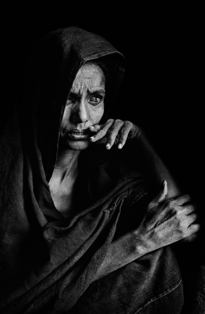 Sebastião Salgado - Blind Woman, Mali, 1985