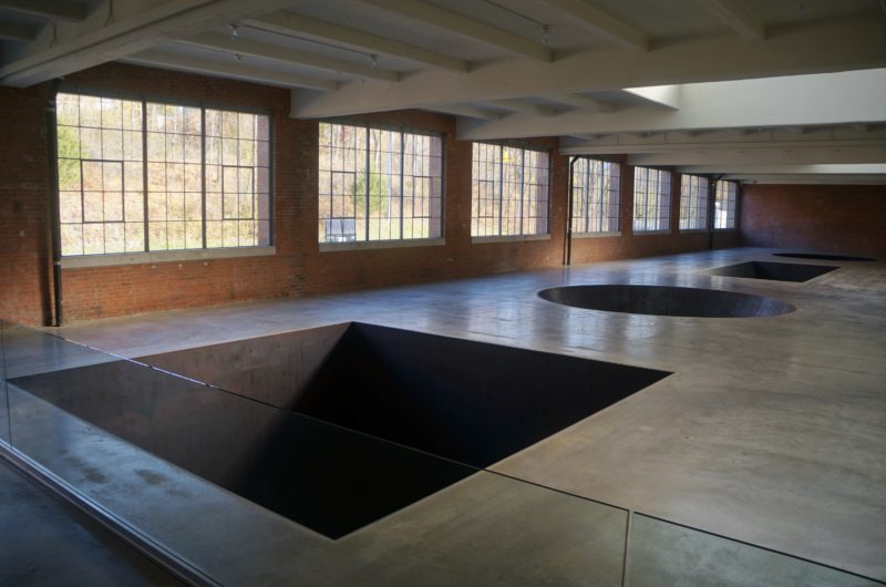 Michael Heizer – North, East, South, West, 1967:2002, installation view, Dia Art Foundation