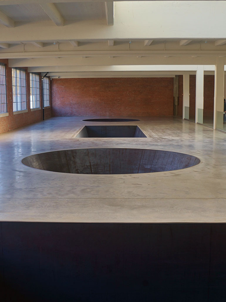 Michael Heizer – North, East, South, West, 1967/2002, installation view, Dia Art Foundation