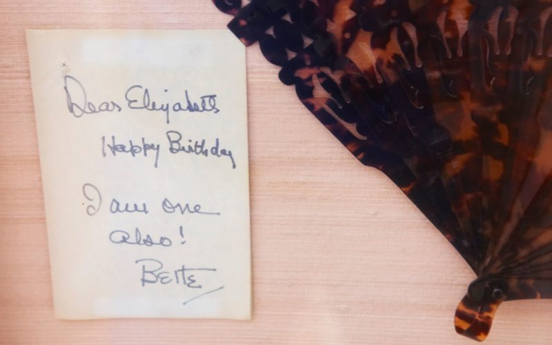 Catherine Opie – A fan, from a fan- a birthday gift from Bette Davis to Elizabeth Taylor, from 700 Nimes Road, Elizabeth Taylor's home