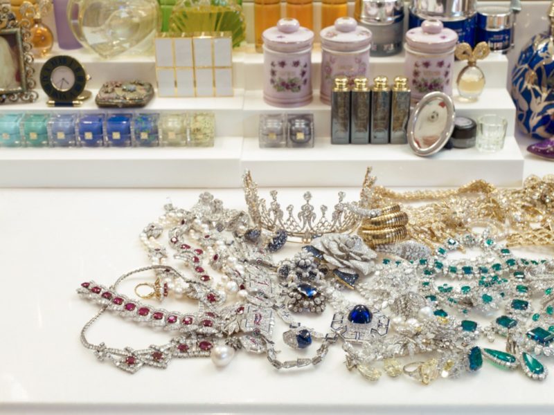 Catherine Opie – A pile of jewels in the actress’s dressing room, from 700 Nimes Road, Elizabeth Taylor's home