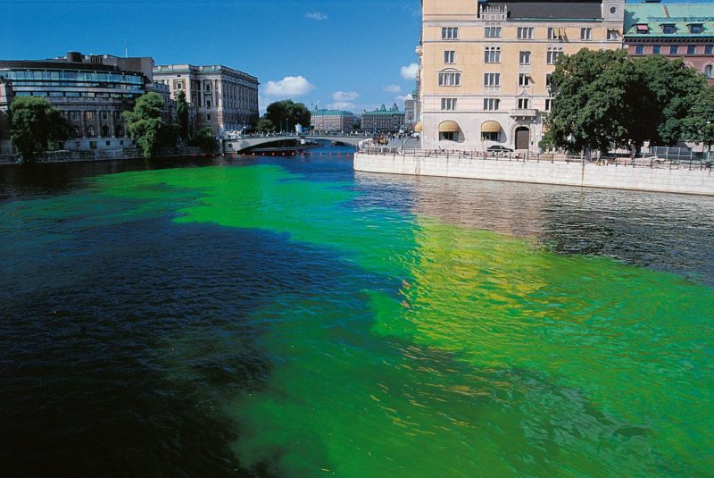 Olafur Eliasson - Green river, 1998, uranine, water, Stockholm, 2000