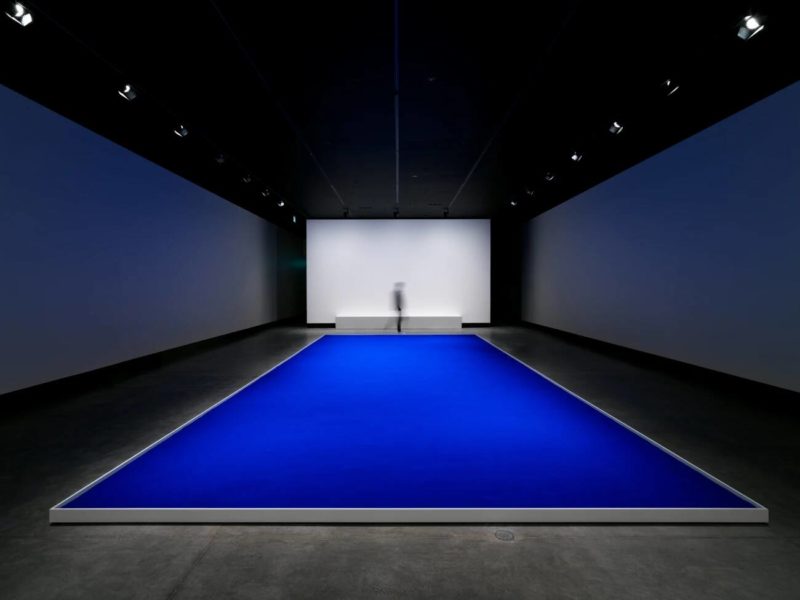 Yves Klein - Pigment bleu sec (Dry Blue Pigment), 1957, recreated in 2018, installation view, Museum of Old and New Art