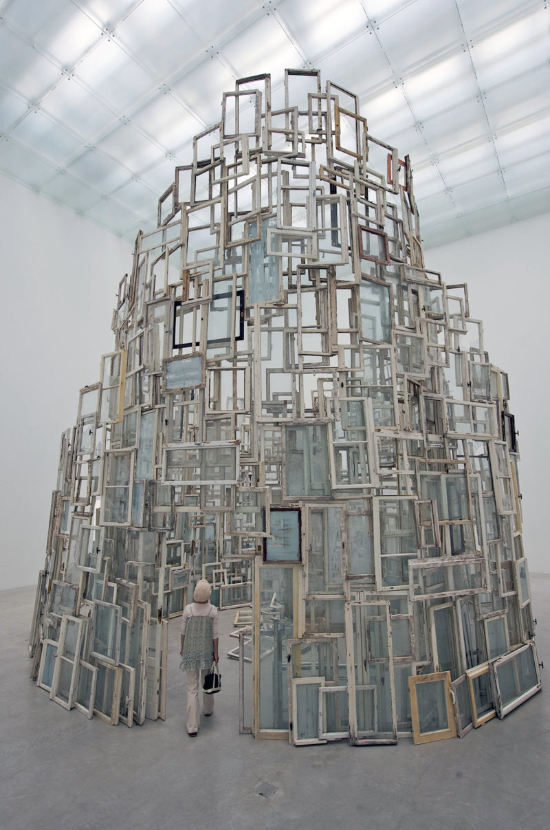 Chiharu Shiota - A Room of Memory, 2009, old wooden windows, group exhibition Hundred Stories about Love, 21st Century Museum of Contemporary Art, Kanazawa, Japan