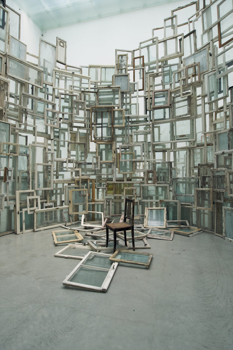 Chiharu Shiota - A Room of Memory, 2009, old wooden windows, group exhibition Hundred Stories about Love, 21st Century Museum of Contemporary Art, Kanazawa, Japan