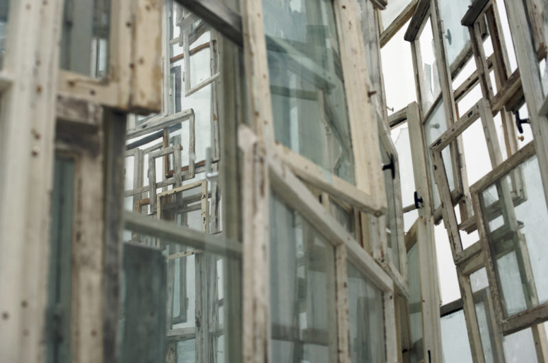 Chiharu Shiota - A Room of Memory, 2009, old wooden windows, group exhibition Hundred Stories about Love, 21st Century Museum of Contemporary Art, Kanazawa, Japan