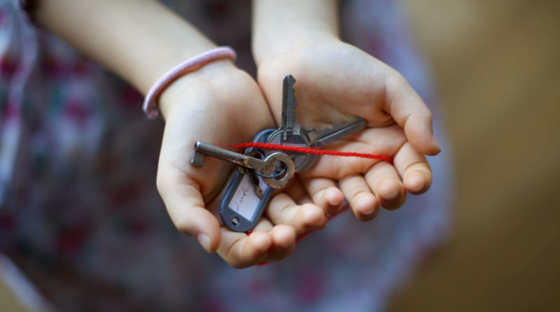 Chiharu Shiota - The key in the hand, 2015, old keys, Venician boats, red wool, Japan Pavilion, 56th Venice Biennale, Venice, Italy