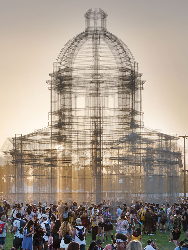 Edoardo Tresoldi’s wire mesh Coachella sculpture