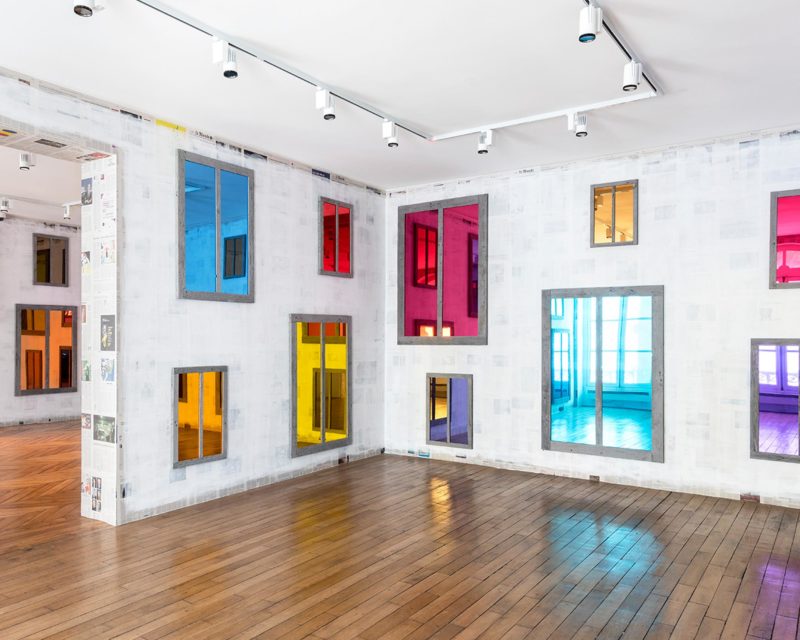 Ugo Rondinone - Clockwork for Oracles II, 2008, 52 mirrors, color plastic gel, wood, paint dimensions variable, installation view, Phillips, Paris
