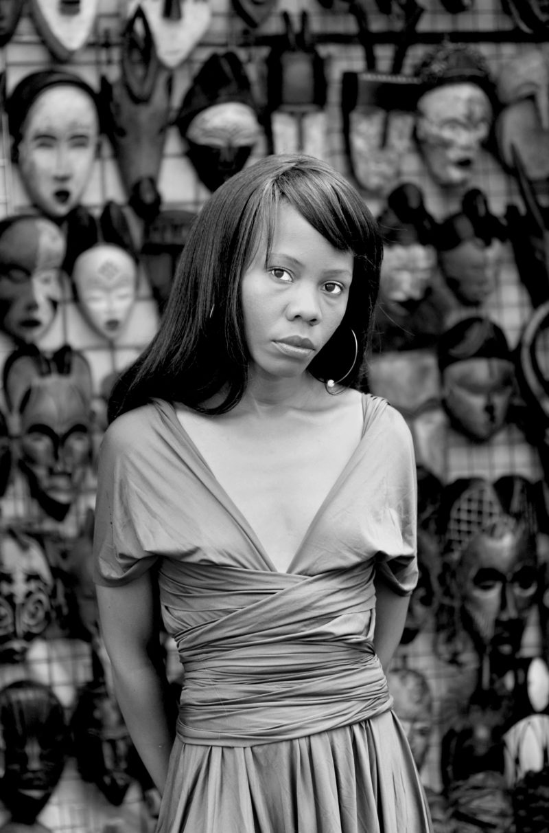 Zanele Muholi - Kekeletso Khena, Green Market Square, Cape Town, 2012