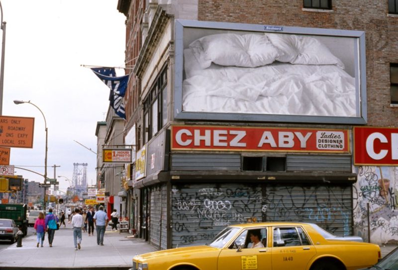 Felix Gonzalez-Torres - Untitled, 1991, installation view, Manhattan, New York, for Projects 34, Museum of Modern Art, 1992