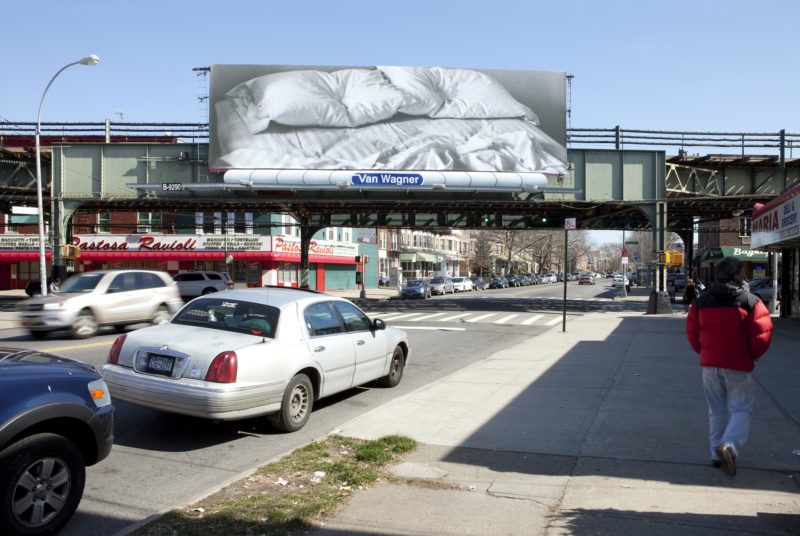 Felix Gonzalez-Torres - Untitled, 1991, installation view, New York (February 20–March 18, 2012)