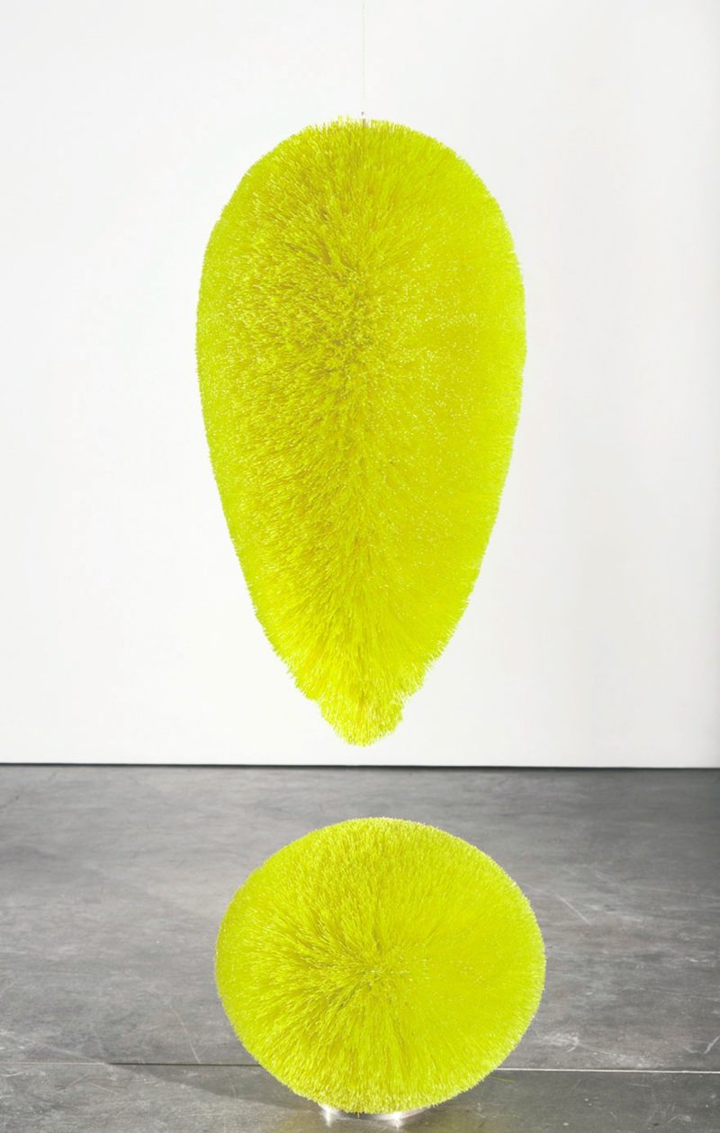 Richard Artschwager - Exclamation Point (Chartreuse), 2008, Plastic bristles on a mahogany core painted with latex, 165.1 x 55.9 x 55.9 cm (65 x 22 x 22 in), installation view, Gagosian Gallery, New York
