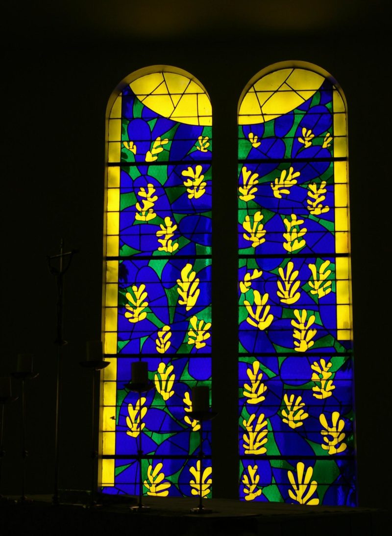 Stained glass window by Henri Matisse in Chapelle du Rosaire de Vence, Vence, Frankreich 