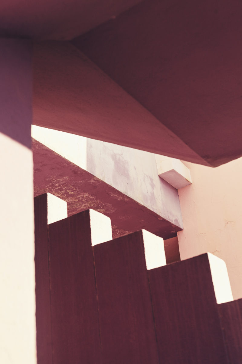 Ricardo Bofill – La Muralla Roja, 1973, Calpe, Alicante, Spain - Detail