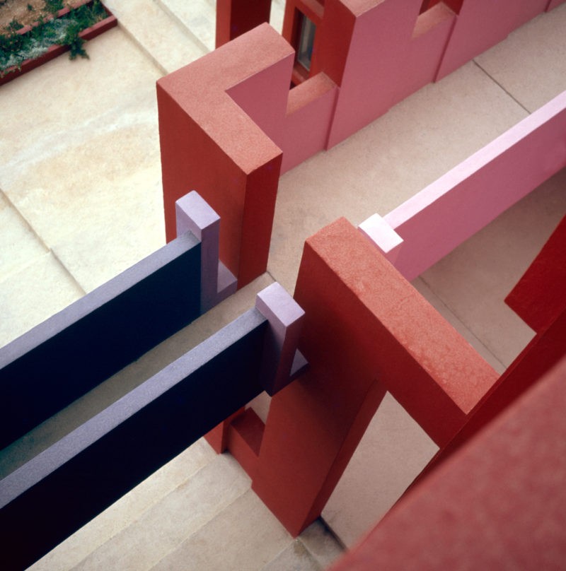 Ricardo Bofill – La Muralla Roja, 1973, Calpe, Alicante, Spain - Detail