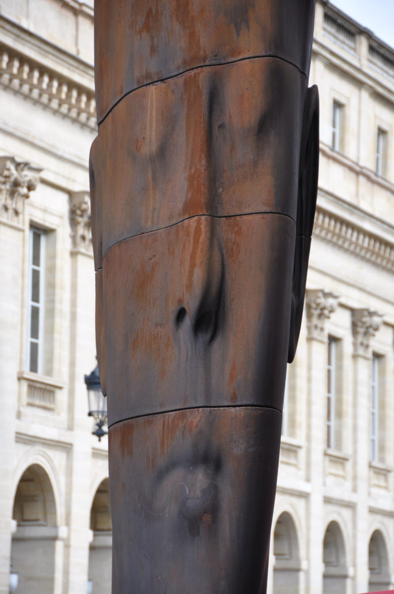 Jaume Plensa - Sanna, 2013, cast iron, 703 x 255 x 90 cm, Place de la Comédie, Bordeaux, France
