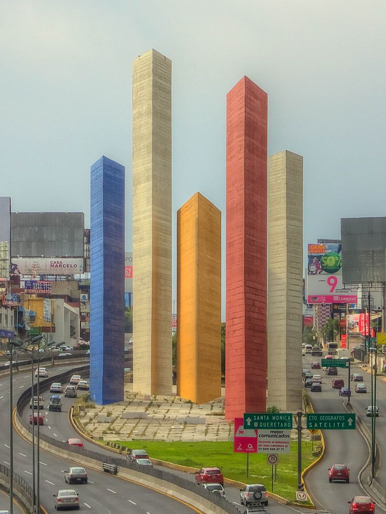 Torres de Satélite, Mexico City feat