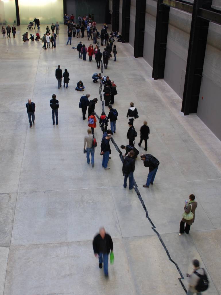 Doris Salcedo – Shibboleth, 2007, 167 meters (548 feet) crack, installation view, Tate Modern, London, 2007-2008 feat