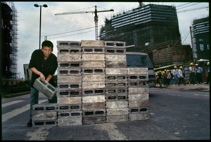 Lin Yilin - Safely Maneuvering across Lin He Road, 1995, performance, Guangzhou, China