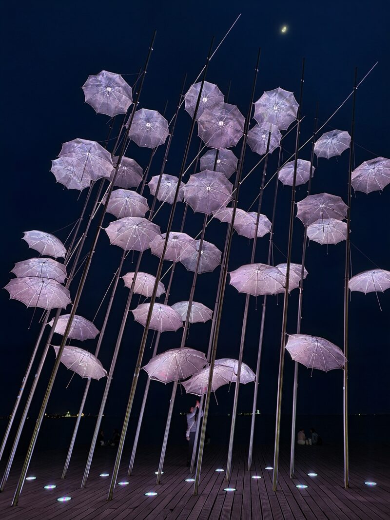 George Zongolopoulos - Umbrellas, 1997, stainless steel, height 13 m, Thessaloniki Seafront, Thessaloniki, Greece