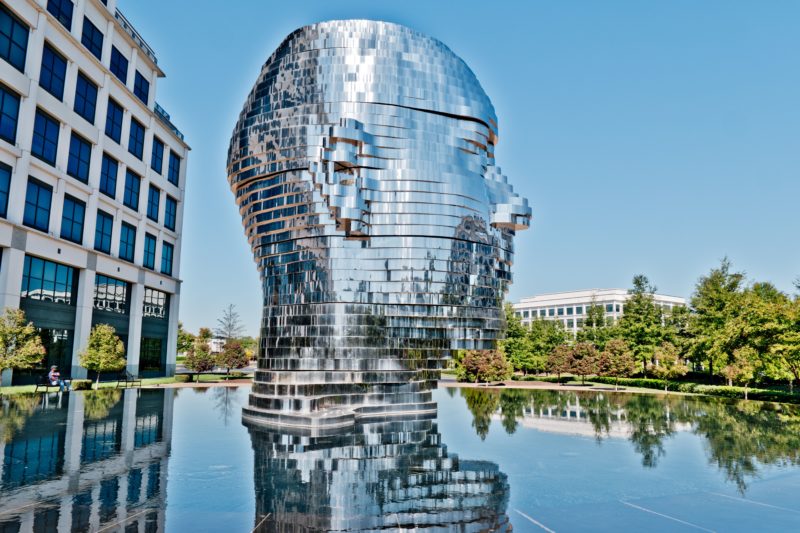 David Černý - Metalmorphosis, 2007, 40 layers of polished stainless steel, motors, electronics, 7 meters tall, 13 tonnes, installation view, Whitehall Corporate Center in Charlotte, North Carolina, USA