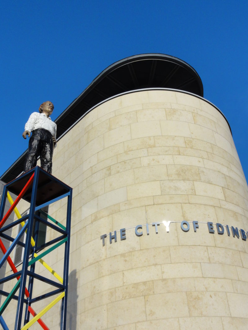 Stephan Balkenhol - Everyman, 2007, installation view, Edinburgh Council Headquarters