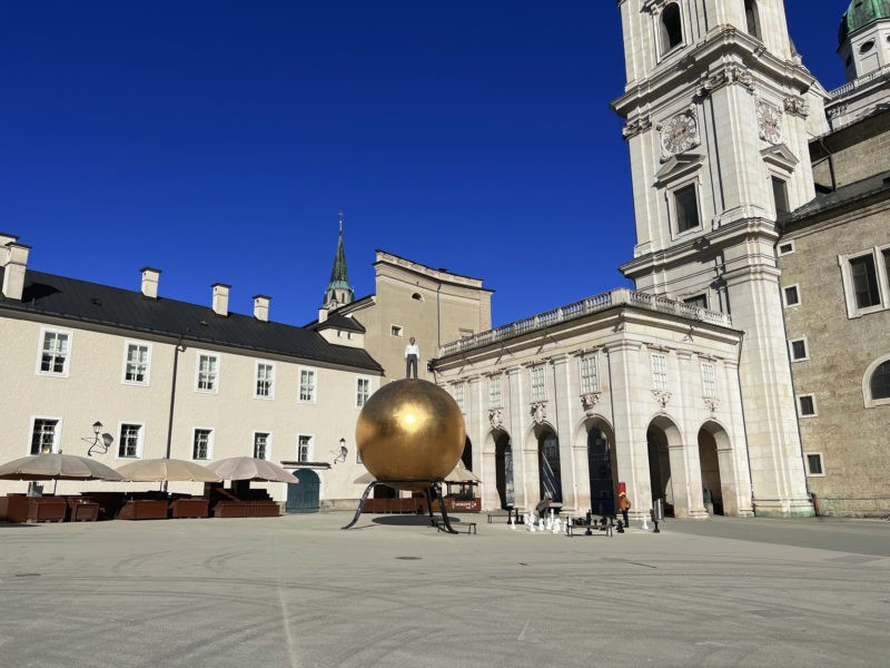 Stephan Balkenhol - Sphaera, 2007, steel, plastic, bronze and gold leaf, 8,8-meter height, 5-meter diameter, 3,5 tonnes, installation view, Kapitelplatz, Salzburg, Austria