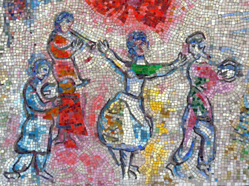 Musicians and dancing lady in Marc Chagall's Four Seasons, 1972, dedicated Sept. 27, 1974, hand-chipped stone and glass fragments, 128 panels, installation view, Chase Tower Plaza, Chicago