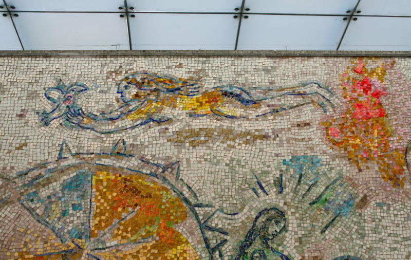 The Arrival of Spring in Marc Chagall's Four Seasons, 1972, dedicated Sept. 27, 1974, hand-chipped stone and glass fragments, 128 panels, installation view, Chase Tower Plaza, Chicago