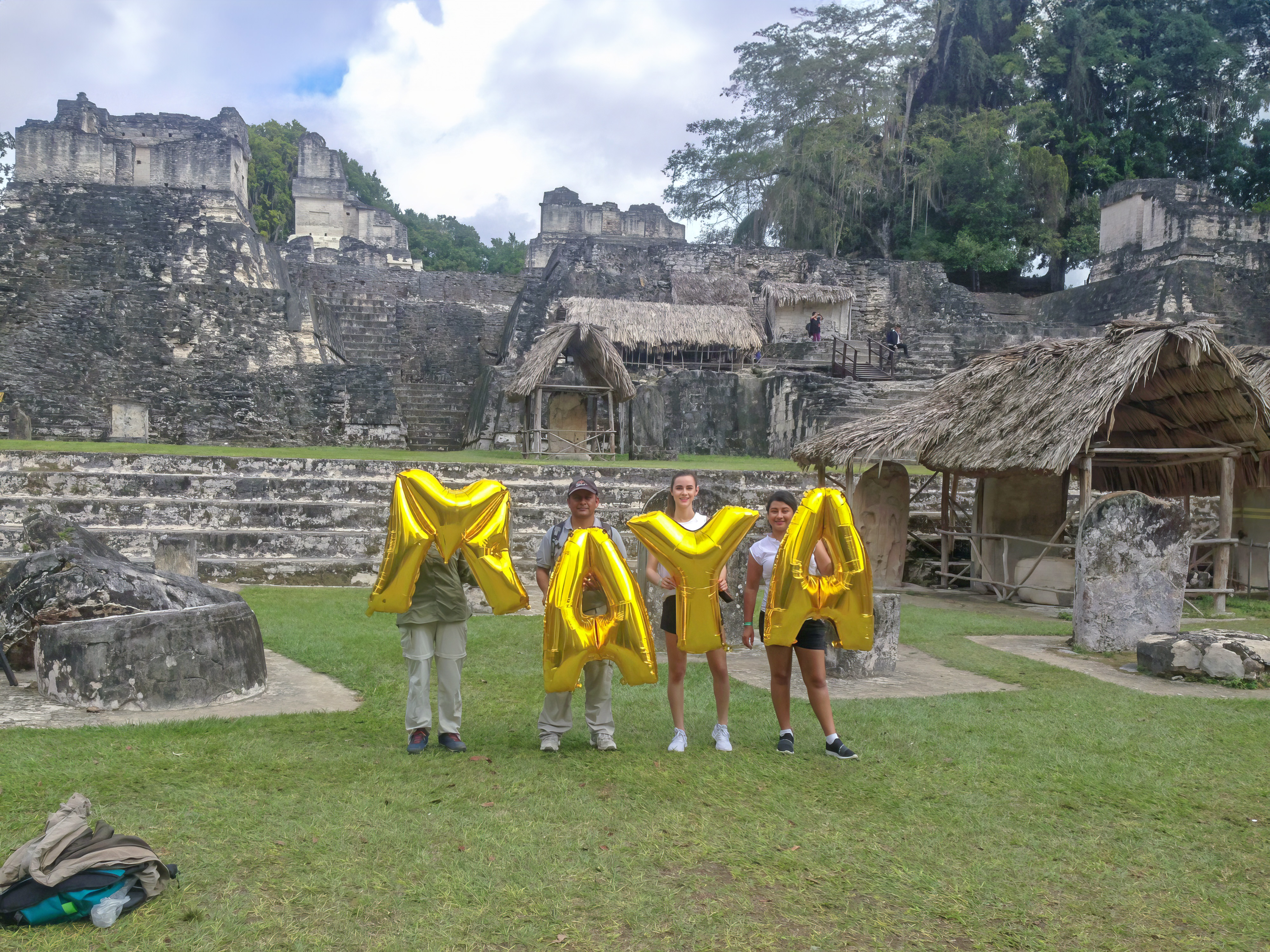 Guatemala, Tikal, Gran Plaza - Maya, Silence was Golden, gold balloons