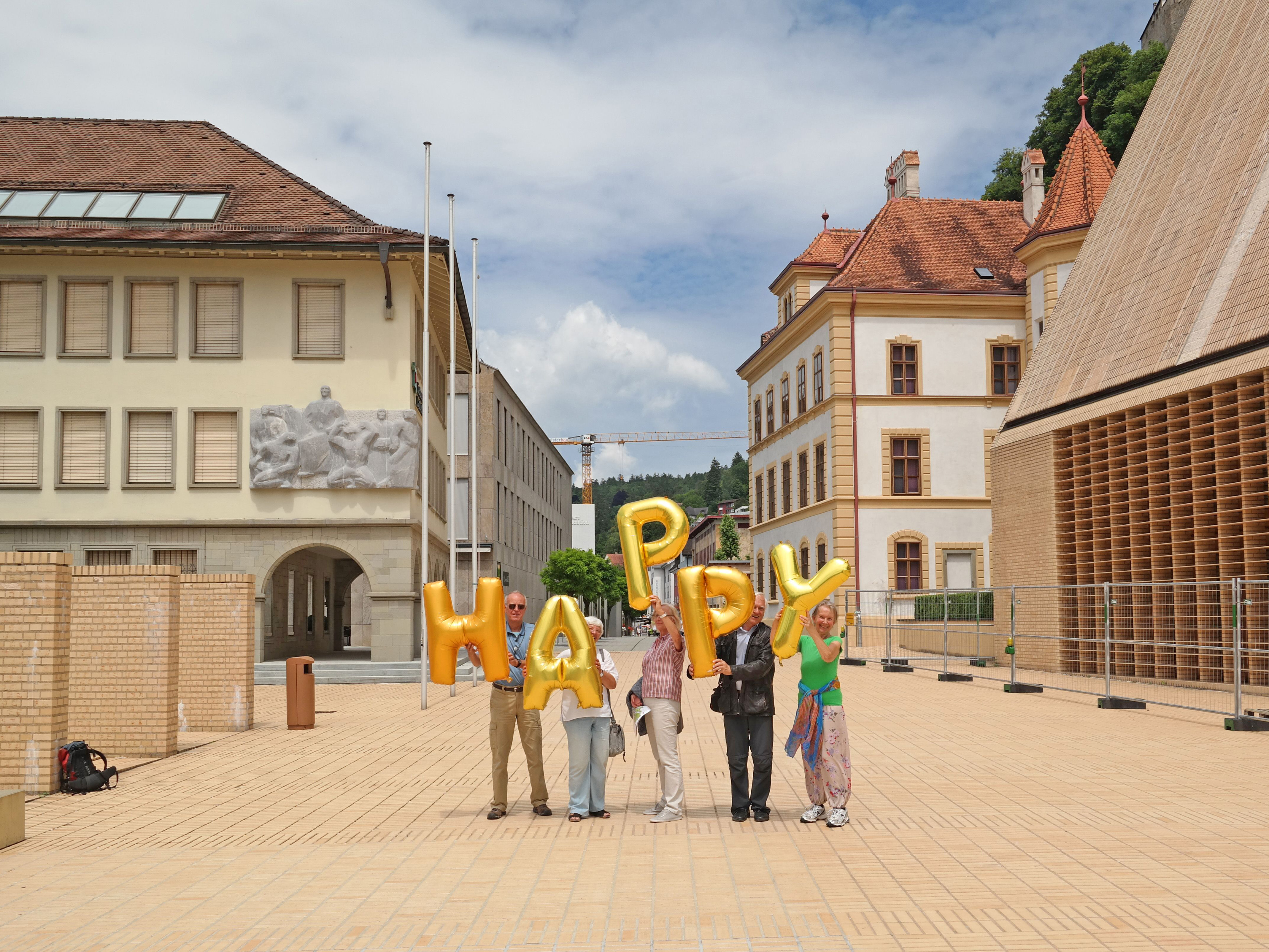 Liechtenstein, Vaduz, Happy, Silence was Golden, gold balloons