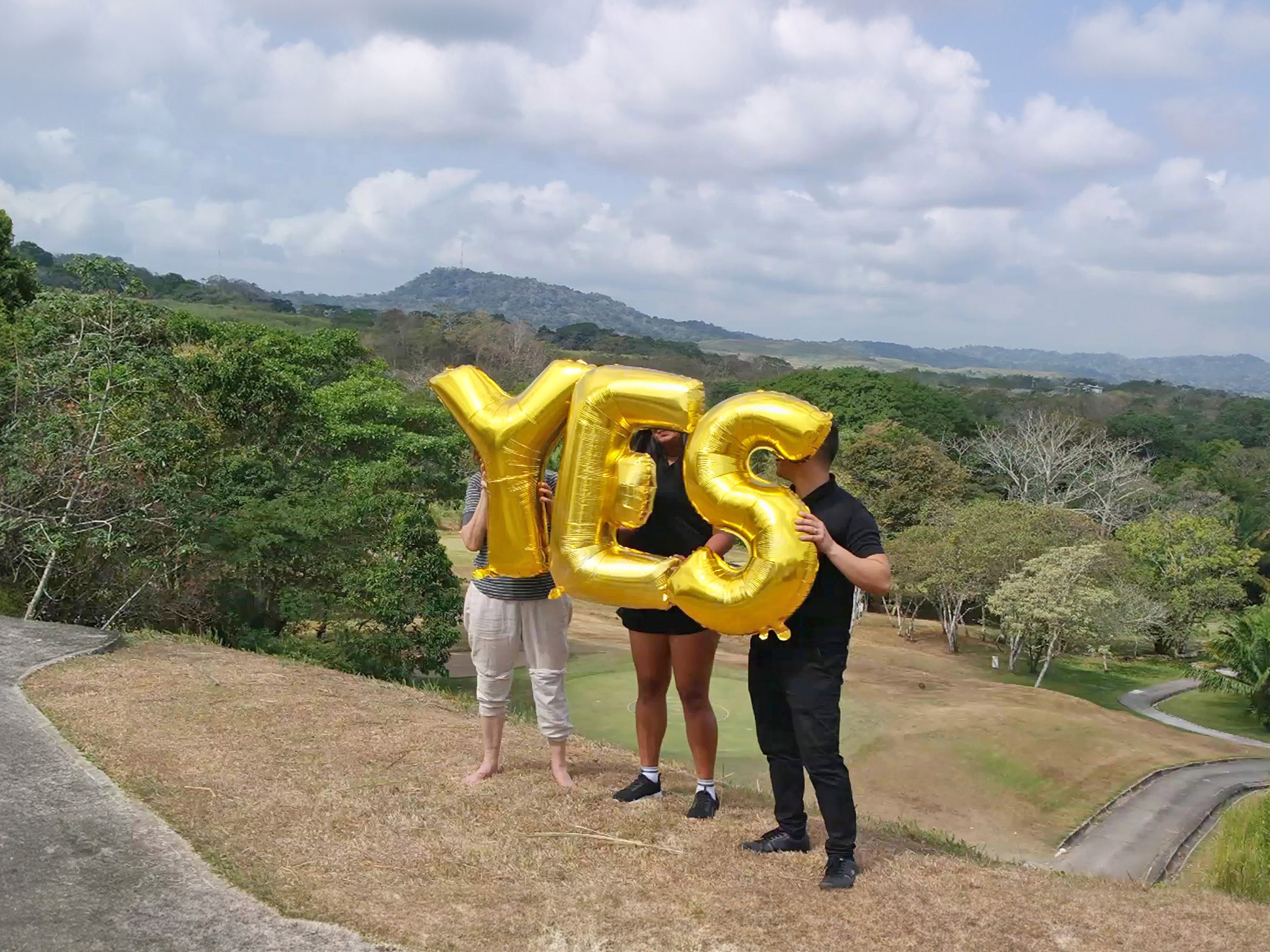 Panama, Panama City, Summit Golf Club - Yes, Silence was Golden, gold balloons