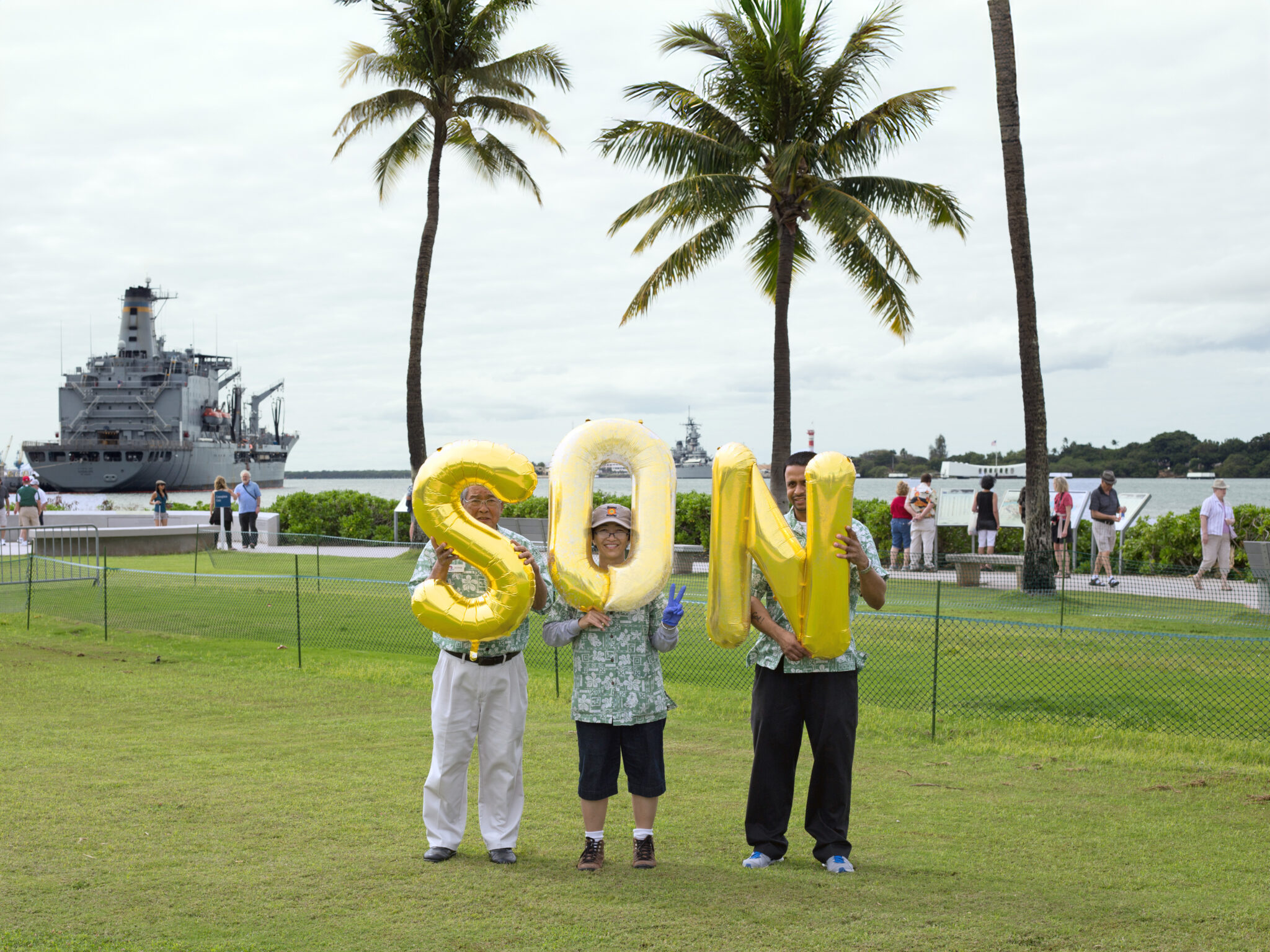 Golden balloons at Pearl Harbor National Memorial, United States Son